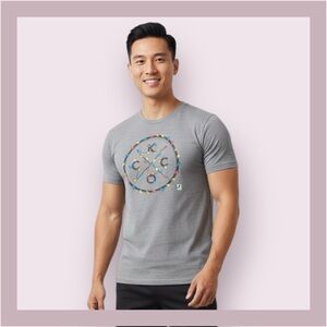 The Chive Gray “KCCO Crest Lights” Graphic Tee